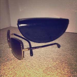 MARC by Marc Jacobs Polarized Oversized Sunglasses
