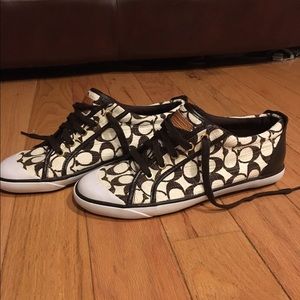 ❗️SOLD❗️Coach shoes NWOT