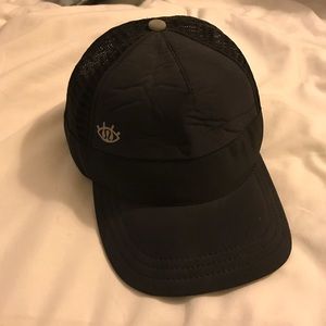 Lululemon running hat