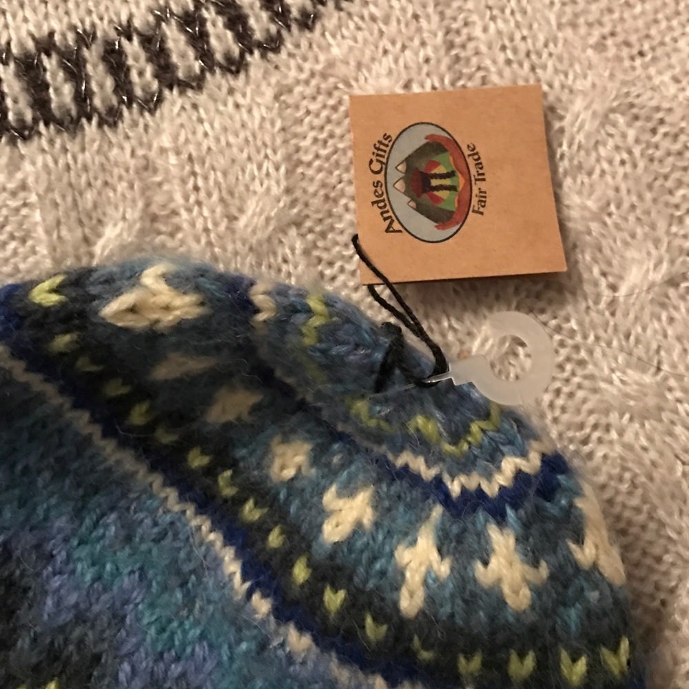 Sweater hat - Picture 2 of 4
