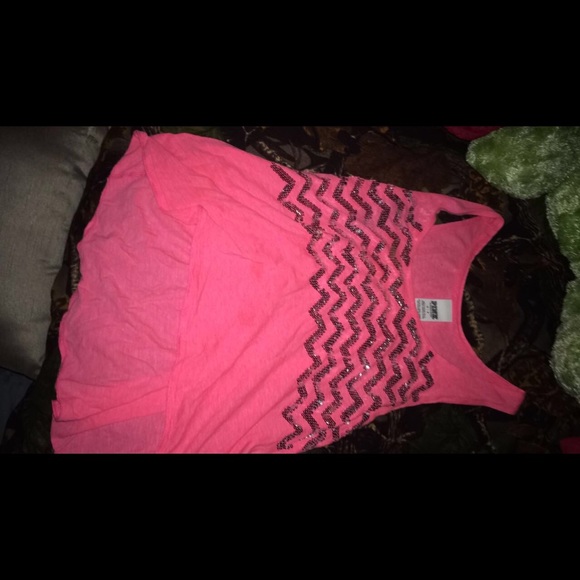 VS TANK - Picture 2 of 2