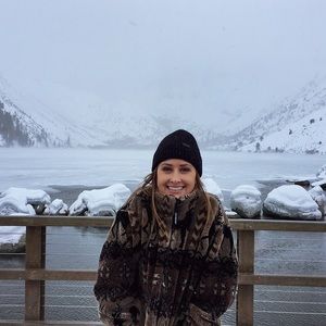 Meet your Posher, Shelby