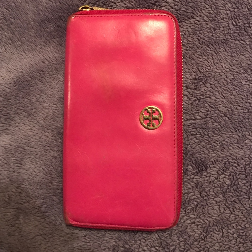 Tory Burch Wallet