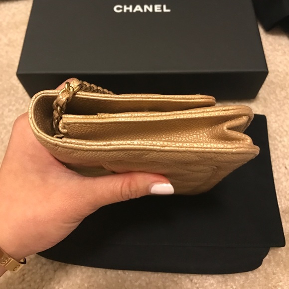 Chanel gold caviar wallet on chain WOC - Picture 4 of 8