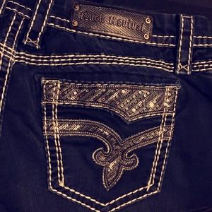 Rock revivals, worn once or twice! 😍💕