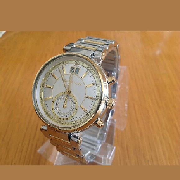 NWT Michael kors sawyer two tone watch - Picture 3 of 4