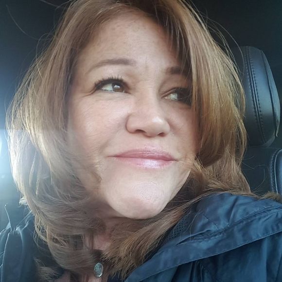 Meet your Posher, Cecilia - Picture 1 of 1