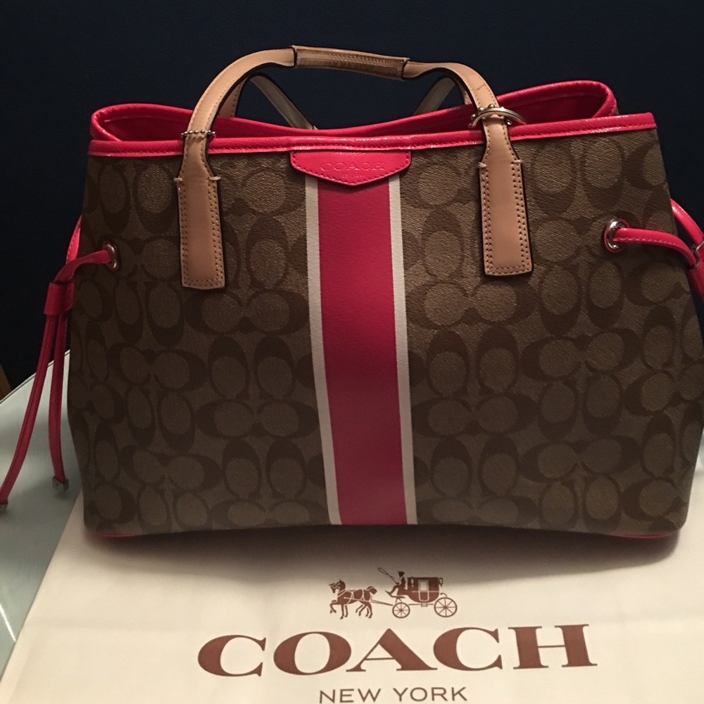 1💯% Authentic Coach Tote Bag 🌹🌺🌹🌺🌹🌺
