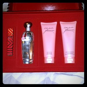 Estee Lauder Pleasures