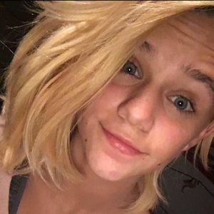 Meet your Posher, Dani