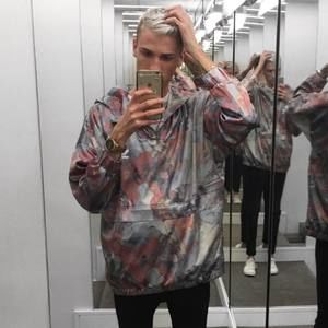 Meet your Posher, Alex