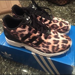 Adidas leopard sneaker