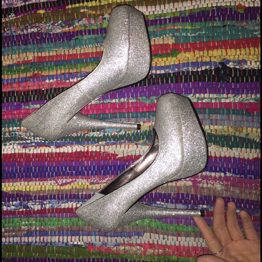 Bakers brand silver sparkled heels