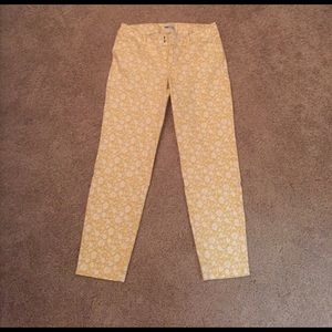 Old Navy Pixie Pant!