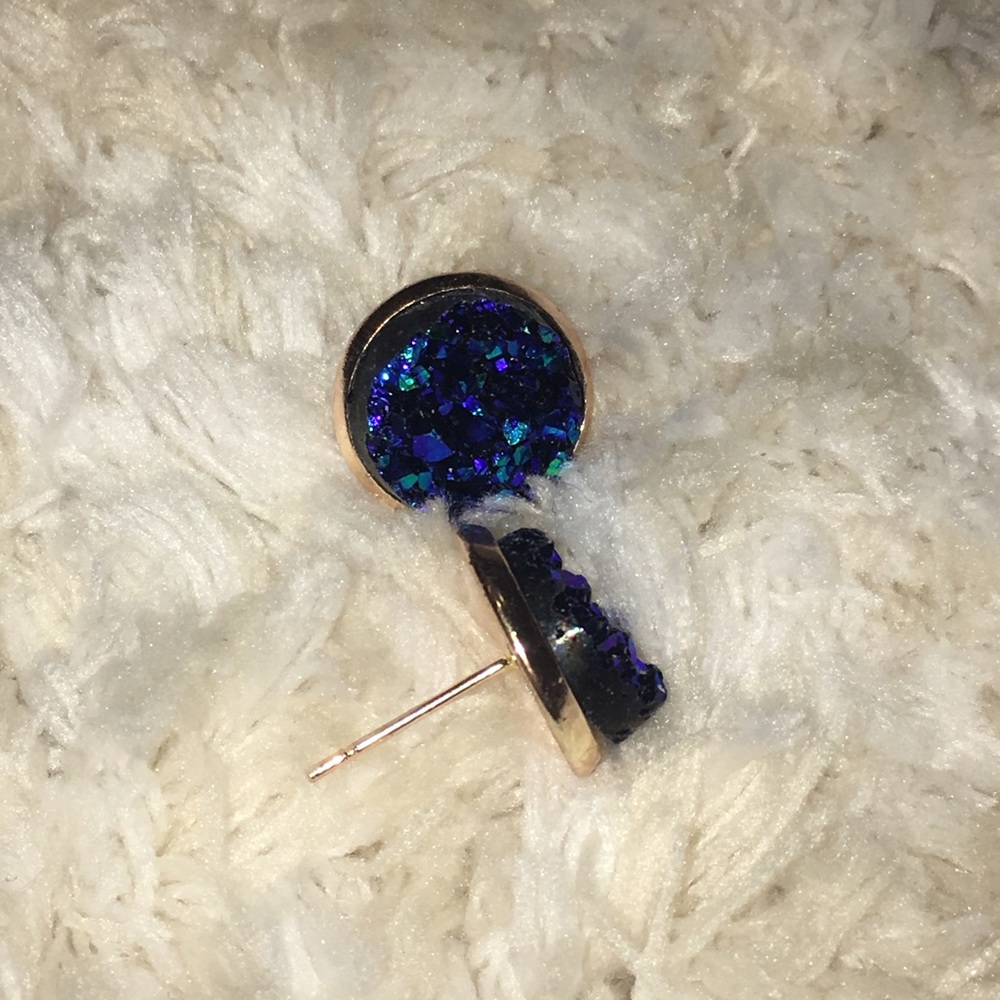 Mermaid Style Druzy Earrings - Picture 3 of 3