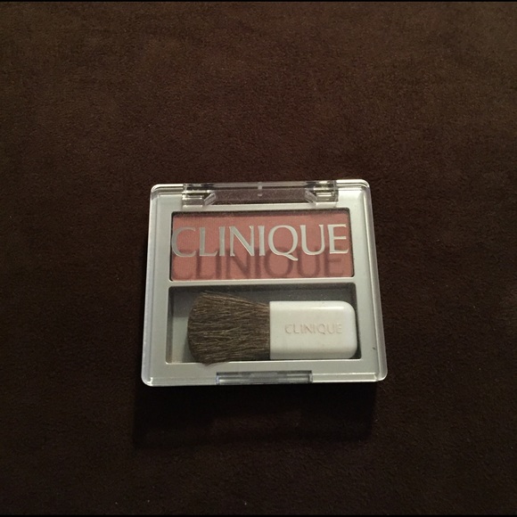 Clinique Other - Clinique Soft-Pressed Powder Blusher