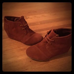 Toms wedge bootie