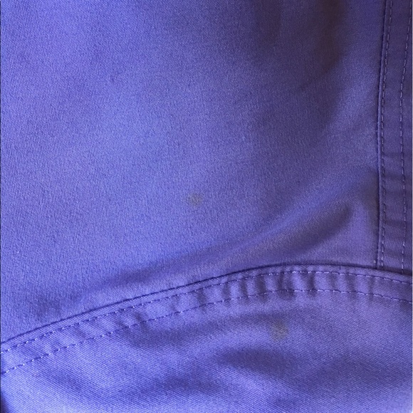 🎉FINAL SALE Urbane Scrub set! 💉 - Picture 4 of 6