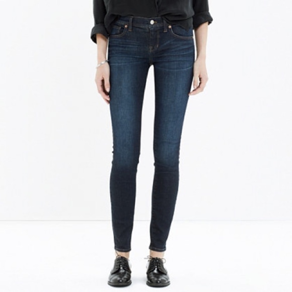 Madewell 👖 Skinny Skinny jeans dark & short! 👖
