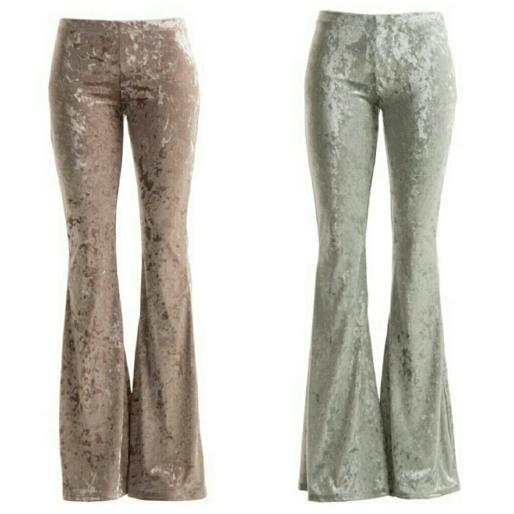 🚨🦋 Velveteen bellbottoms