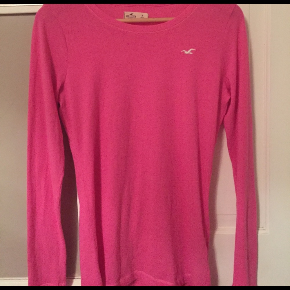 ✨ Pretty Pink Long Sleeve T! Size Medium.✨