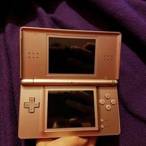 Rose pink Nintendo DS