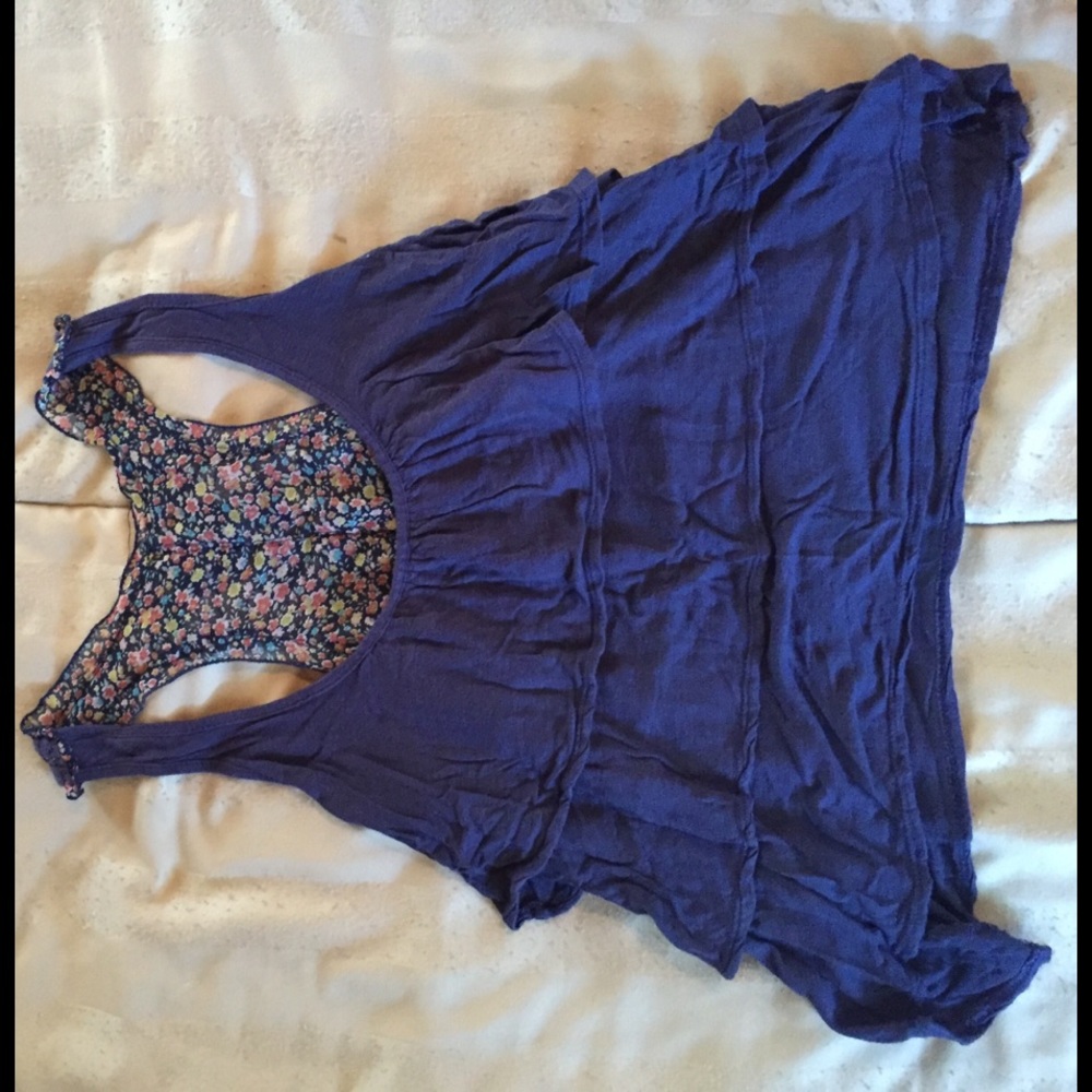 2 Razor back crop tops