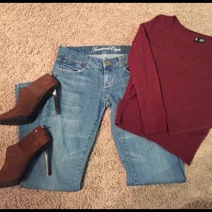 ✨ American Eagle Jeans! Size 8✨