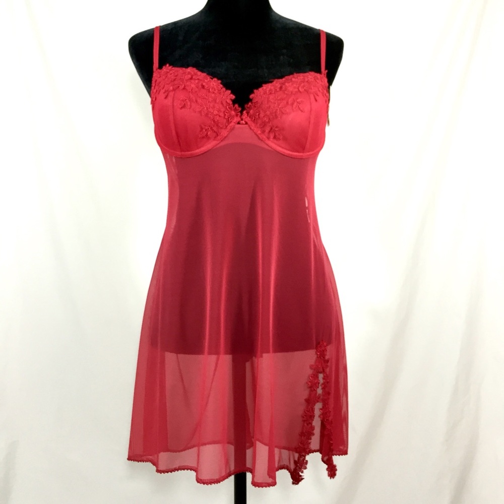 NWT Delicates 2pc Red Chemise & G-String