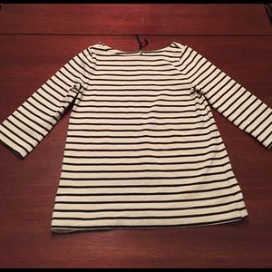 Quarter length LOFT shirt