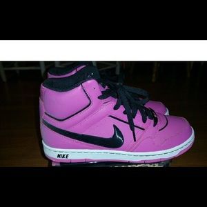 Pink High top Nike