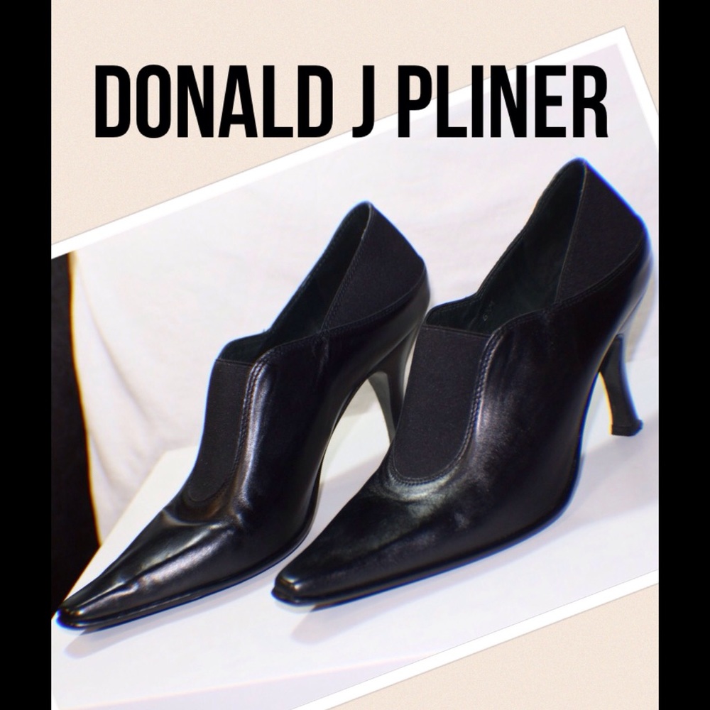 Donald J Pliner pumps