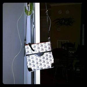 Dooney & Bourke Crossbody