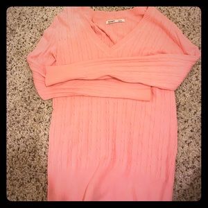 Old Navy Cable Knit sweater