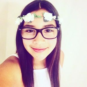 Meet your Posher, Naomi