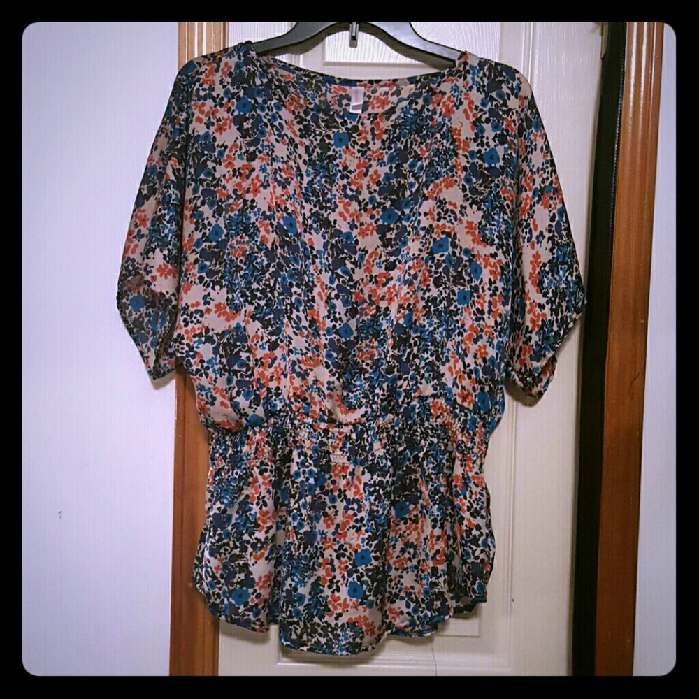 Xhilaration blouse