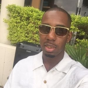 Meet your Posher, Don