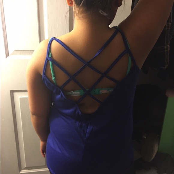 ๐ธ๐ธSOLDโHOST PICK 4/7/17๐ธ๐ธ - Picture 6 of 6