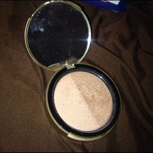 Too faced sun bunny natural bronzer