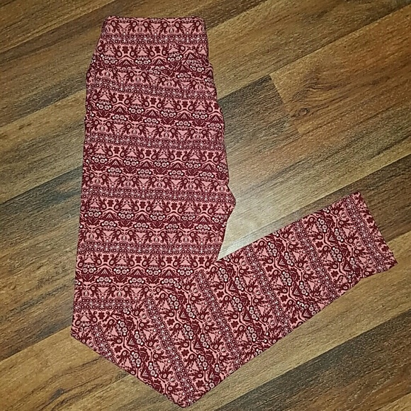LuLaRoe Pants - LuLaRoe OS leggings