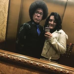 Meet your Posher, Isabel