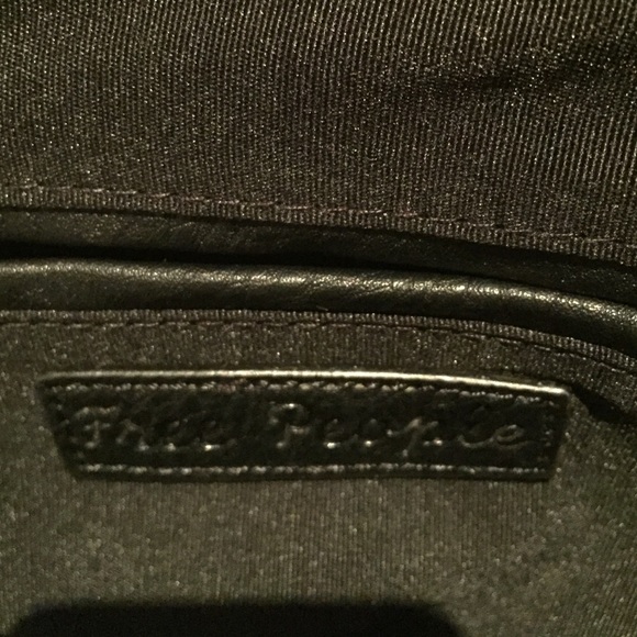 ⚡BIGGEST BLOWOUT⚡FREE PEOPLE DOUBLE BAG CROSSBODY - Picture 3 of 4