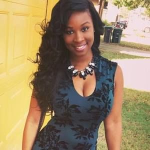 Meet your Posher, Kiera