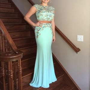 Prom dress