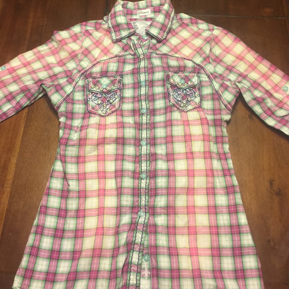 Roar Button-Up with Rhinestone Cross - Picture 4 of 4