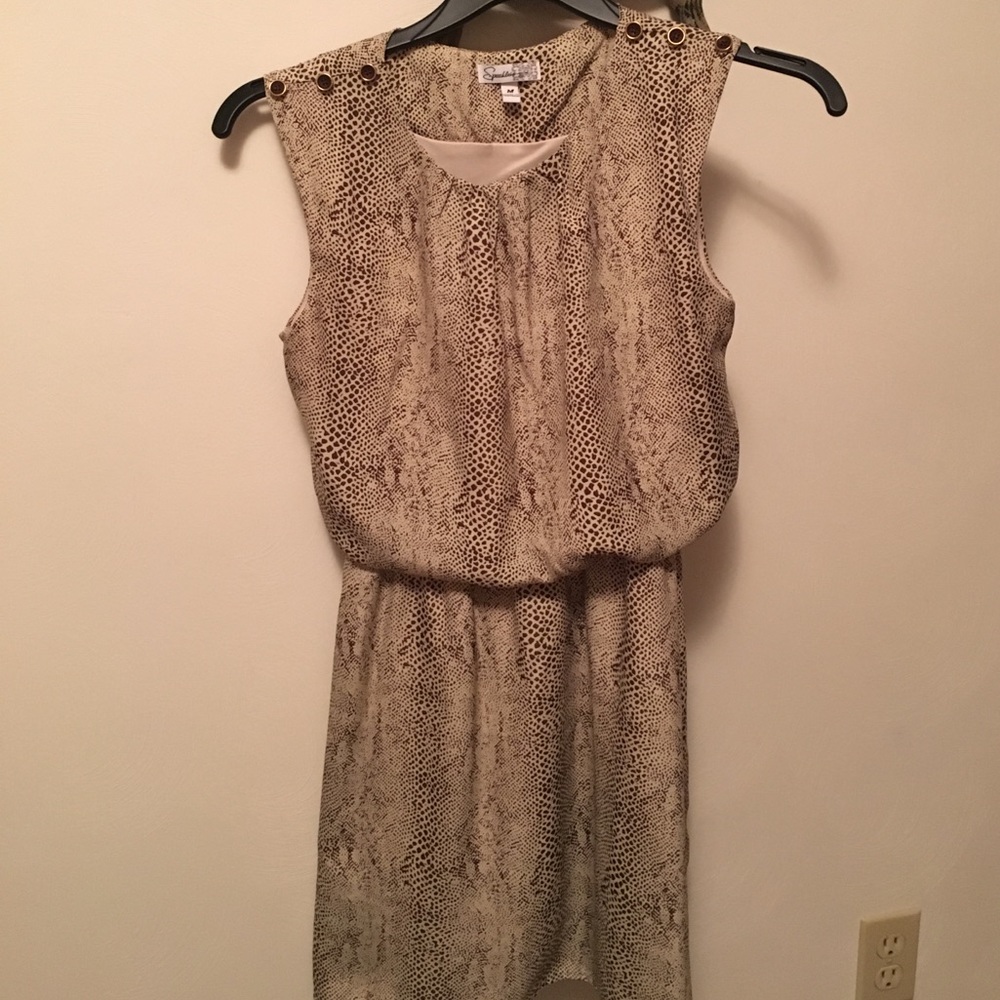 Super cute work/casual dress!!
