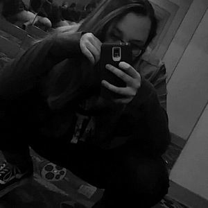 Meet your Posher, Hailey