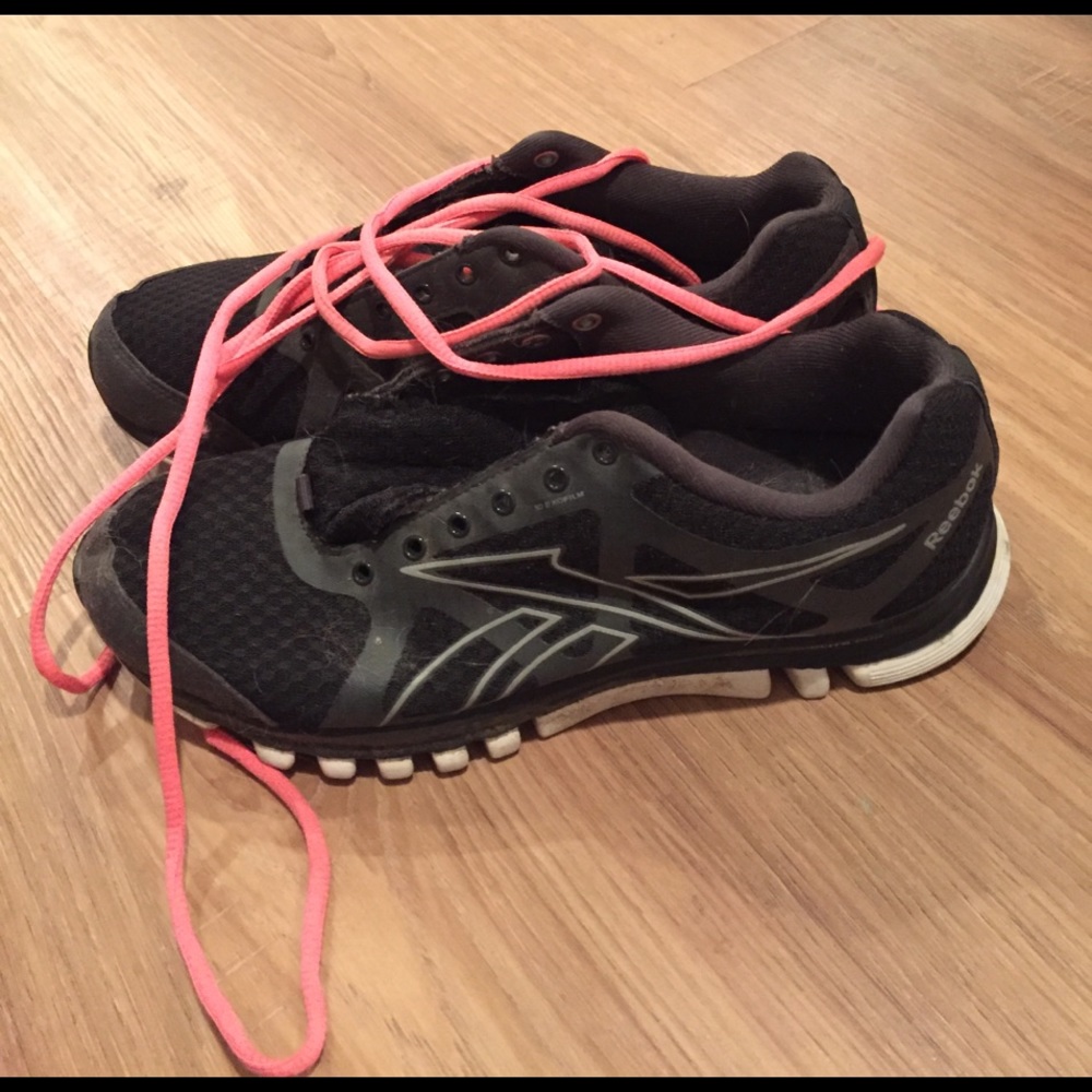 Reebok Sneakers 8