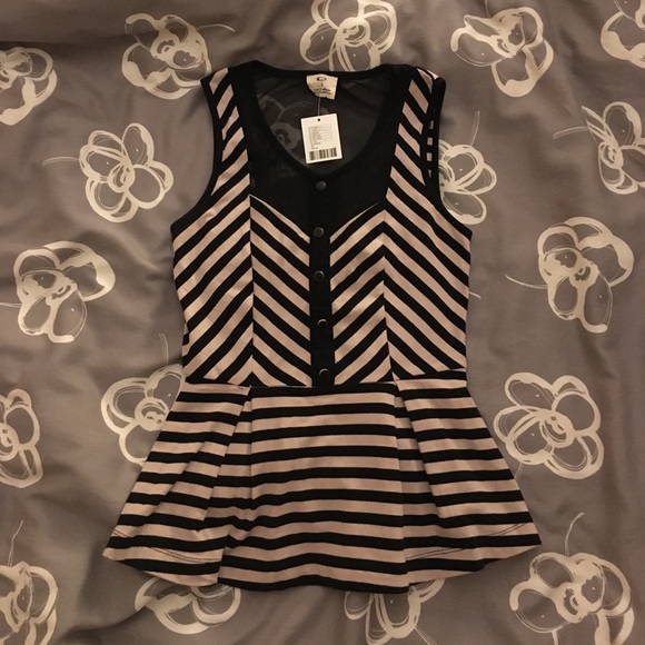 Sleeveless peplum top by Pins And Needles - Picture 1 of 2