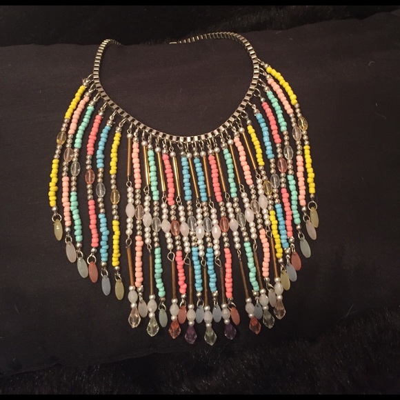 Stunning! Multi Colored Statement Necklace - Picture 2 of 2